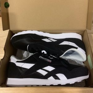 Reebok Classics Black